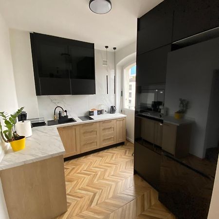 Ohmyhome - Plac Pieciu Rogow - Centrum Warsaw Exterior photo