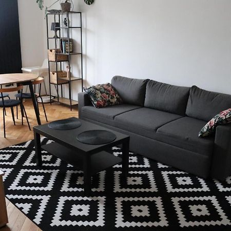 Ohmyhome - Plac Pieciu Rogow - Centrum Warsaw Exterior photo