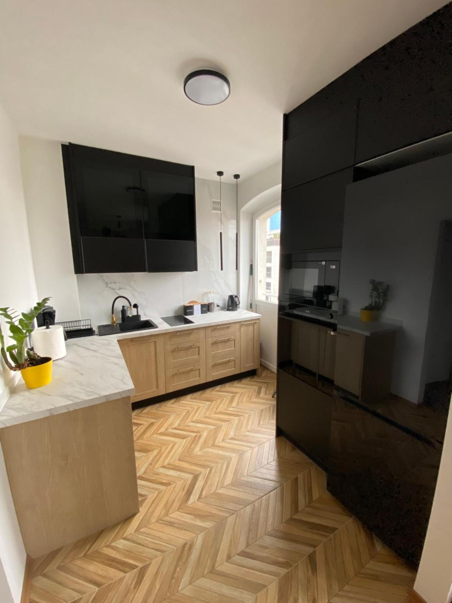 Ohmyhome - Plac Pieciu Rogow - Centrum Warsaw Exterior photo